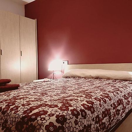 Puerta Sol Apartment เลออน ภายนอก รูปภาพ